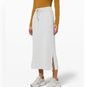 Gray LuluLemon skirt- Bound to Bliss Skirt